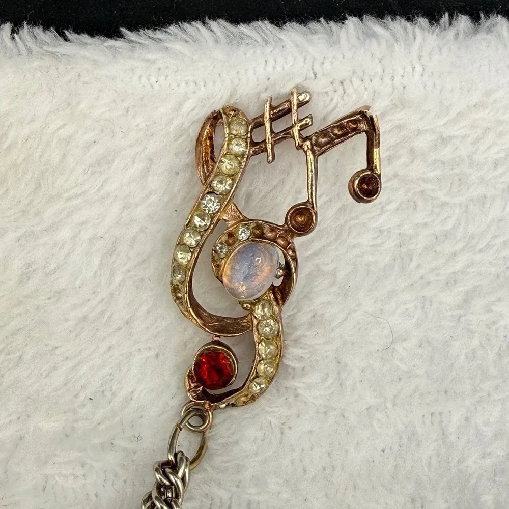 Vintage Chatelaine Brooch Mandle? Musician Gold Tone Rhinestone Music Note